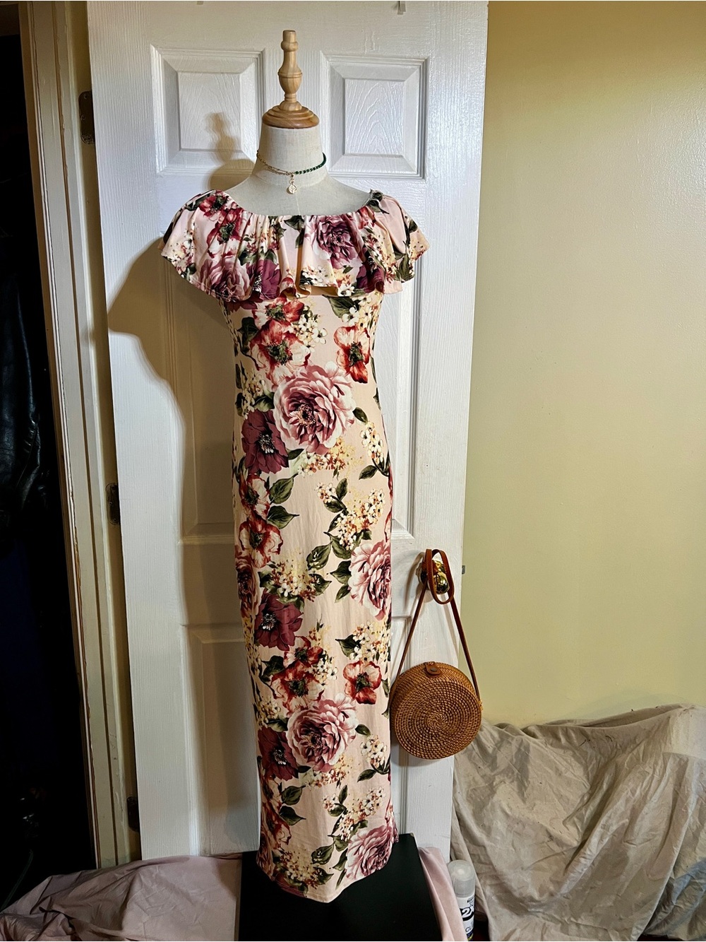Beware Wms Powder Pink Floral Bouquet Ruffle Stretch Boho Coquette Maxi Dress S